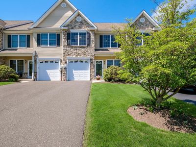 Property at 23 Woodspring Cir, Sellersville, PA