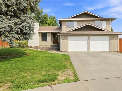 Property at 5022 Swallow Ct, West Richland, WA