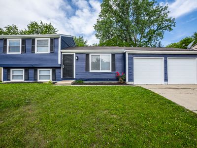 612 Woodlark Dr