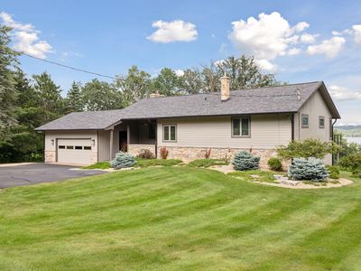 3329 Pennington Ave S