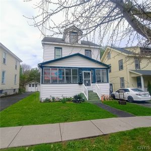 212 Stafford Ave