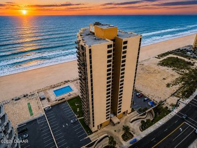 3051 S Atlantic Ave APT 2106