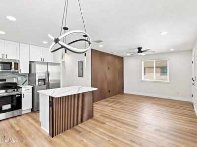 2033 W 13TH Street