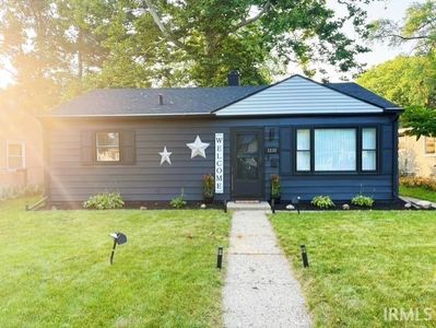 1232 Erwin St