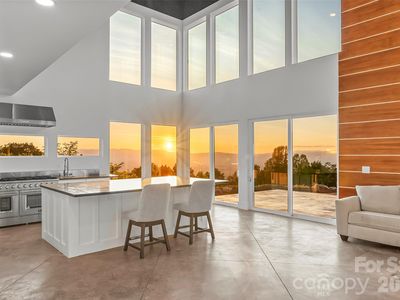 6718 Walkertop Mountain Heights Dr