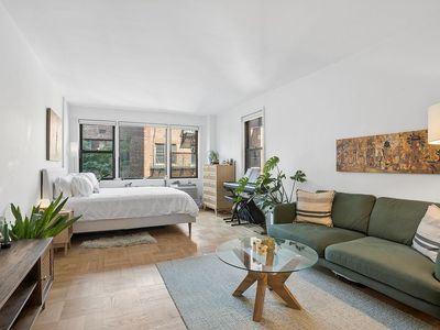 345 E 52nd St APT 6C