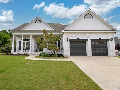 3207 Sweetbriar Rd SW