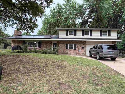 1500 Dover Dr