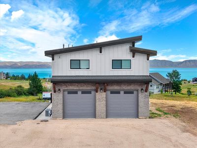 703 Loveland Ln