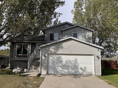 2424 Rodeo Ct