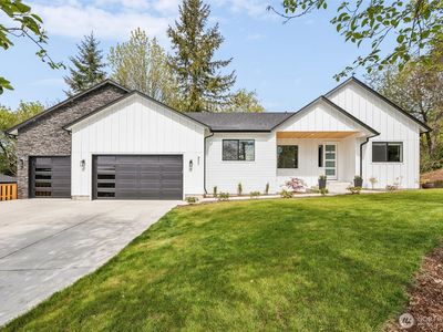 937 Edinburgh Court