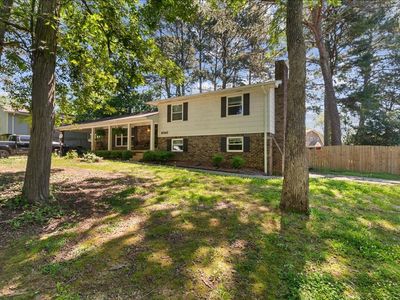 4040 Tomahawk Cir NW
