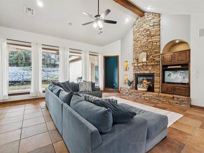 19416 Redbud Creek Cir