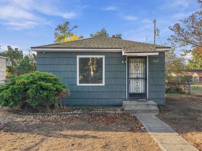 1620 E Ostrander Ave