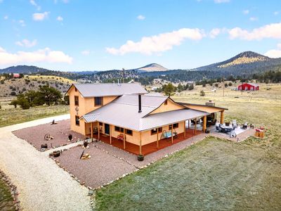 102 Excelsior Cir