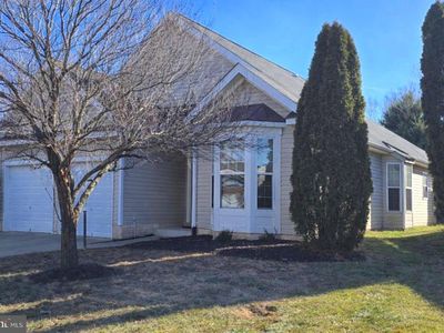 16545 Sparkling Brook Loop