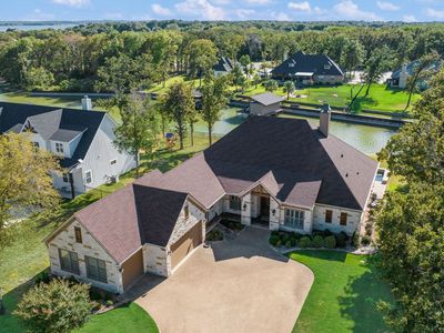 560 Clubhouse Dr
