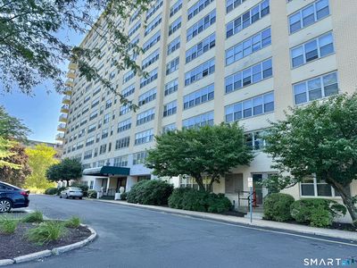 2625 Park Avenue #3B