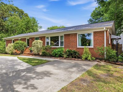 202 Lanewood Dr