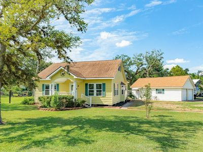 402 Goliad St #821