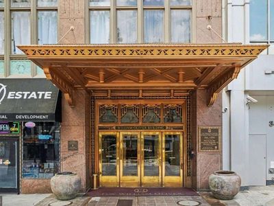 32 Peachtree St NW APT 1506