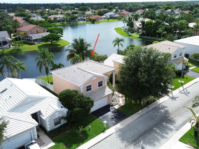 Property at 13950 Oak Ridge Dr, Davie, FL