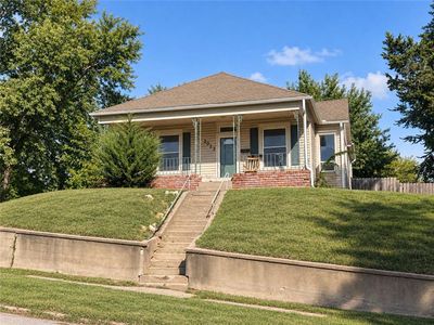 2023 Main St
