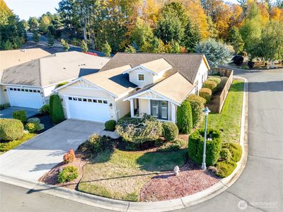 10 E Lobelia Drive