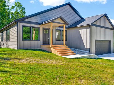 85 Pine Hills Dr
