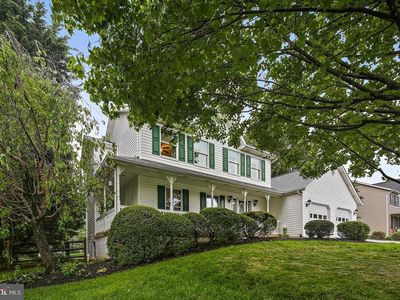 2087 Hammond Ave