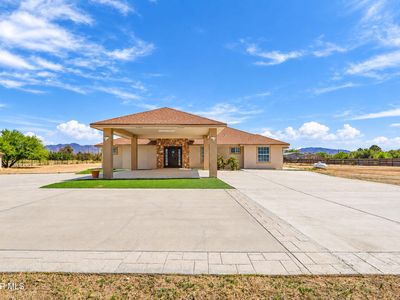 730 Strawberry Cir