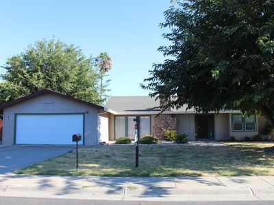23 Walnut Tree Dr