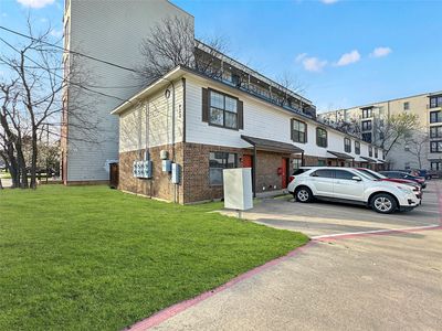 922 Fannin St APT 109