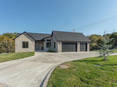 341 W Monarchwood Drive