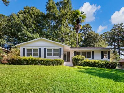 4045 Savannah Dr