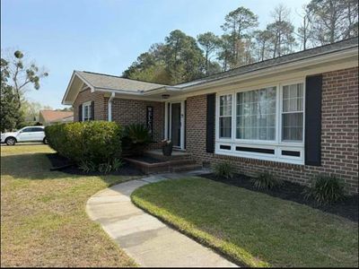 27 Plantation Rd.