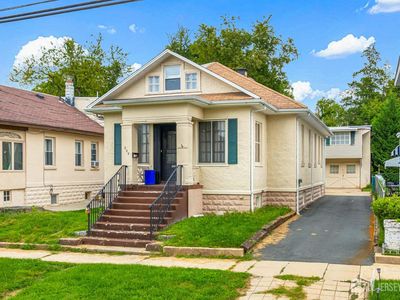 309 S 2nd Ave