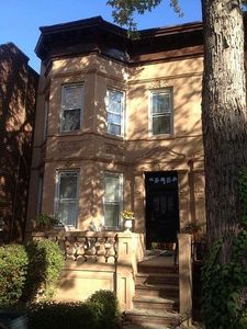 89 72nd St