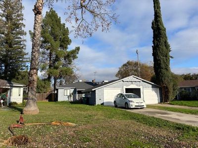 2422 Loma Vista Drive