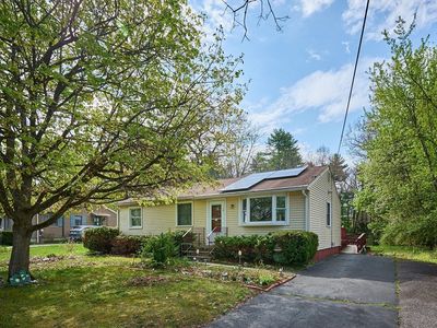 Property at 12 Pomeroy St, Easthampton, MA