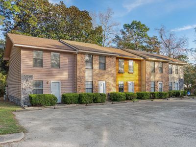 611 Center St Unit 10