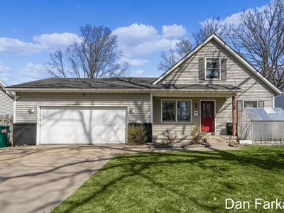 1589 Maplelawn St SW