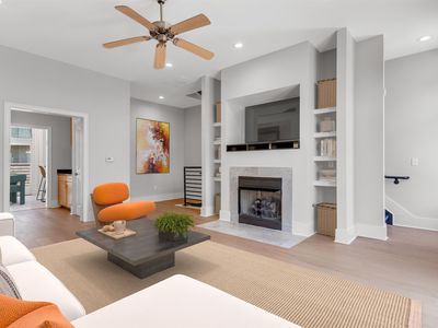 621 Denmark Dr APT 201