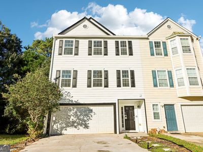 3319 Merlot Ct
