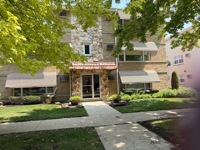 10405 S Keating Ave APT 1B