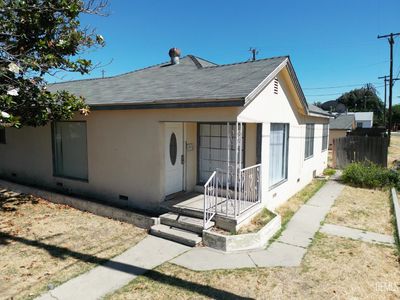 2611 Urbano Dr