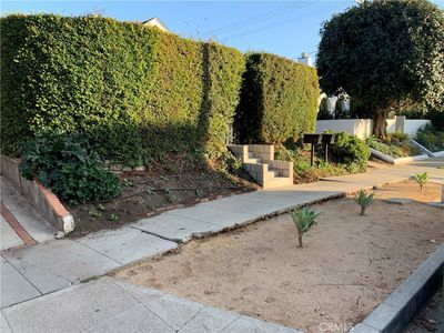 716 N Sierra Bonita Ave