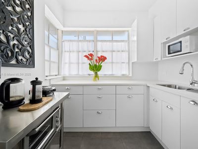 1005 Meridian Ave APT 7