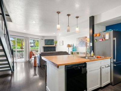 5323 S Ben Davis Park
