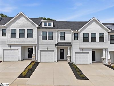 105 Redfield Pl